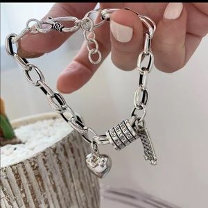 Elegant Silver Charm Bracelet with Heart and Engraved Charms